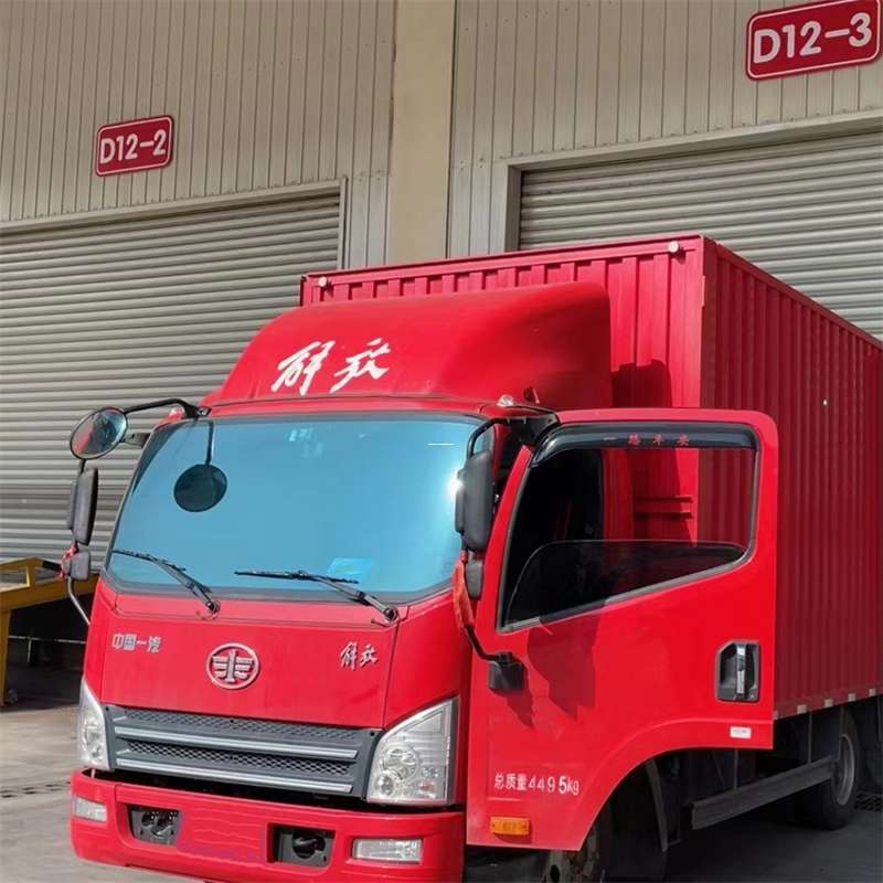 登封市阿拉尔市物流专线：大件快运与进仓出口的高效之旅